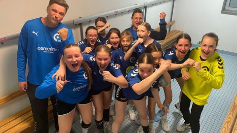 Silbermedaille Handball WK IV Mädchen Lahntalschule Lahnau