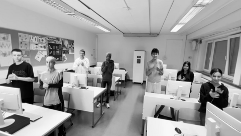 Anne-Frank-Schule im Wettbewerb „Influencerinnen und Influencer für unsere Demokratie gesucht!“ 